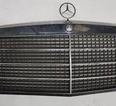 Kühlergrill Gril mit Mercedes Stern Gebraucht W126 SEL -Klasse Bj 1980 - 1986 Oe Nr A1268880023 A1268800283 A1268880097 A2018800086 A1238800086