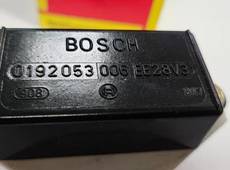 Generatorregler BOSCH 0192053006 EE28V3 Mercedes T2/L Fahrgestell 01.1968 - 12.1988 T2/L Kasten 01.1968 - 12.1988