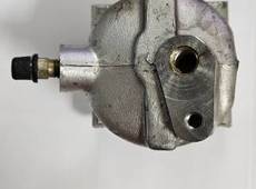 Bremssattel vorne Links Fiat 127  Baujahr 1971-1986 Oe Fiat Nr 995/52235 99552235 4250728 4269406 5669008 790330 790332