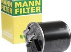 MANN-FILTER Kraftstofffilter MERCEDES-BENZ WK 820/20 6510902052,6510903252,A6510902052 Leitungsfilter,Spritfilter A6510903252