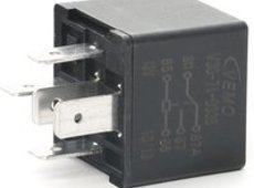 VEMO Relais, Kraftstoffpumpe OPEL V30-71-0036 116106513500,116106513507,195006513500  19500651350000,533702,550537,605012000,605070600,605126760