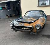 Karosserie Volvo P1800S mit Brandschaden und mit Brief