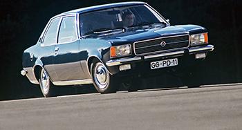 Der unter GM-Stardesigner Charles M. Jordan geformte Opel Rekord II betörte durch eine Leichtigkeit der Formen, die ihn 1972 als erfolgreichsten Star der Mittelklasse etablierten  Foto: Opel